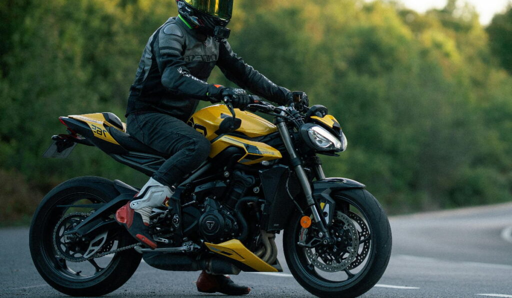 Paras kypäräkamera testi