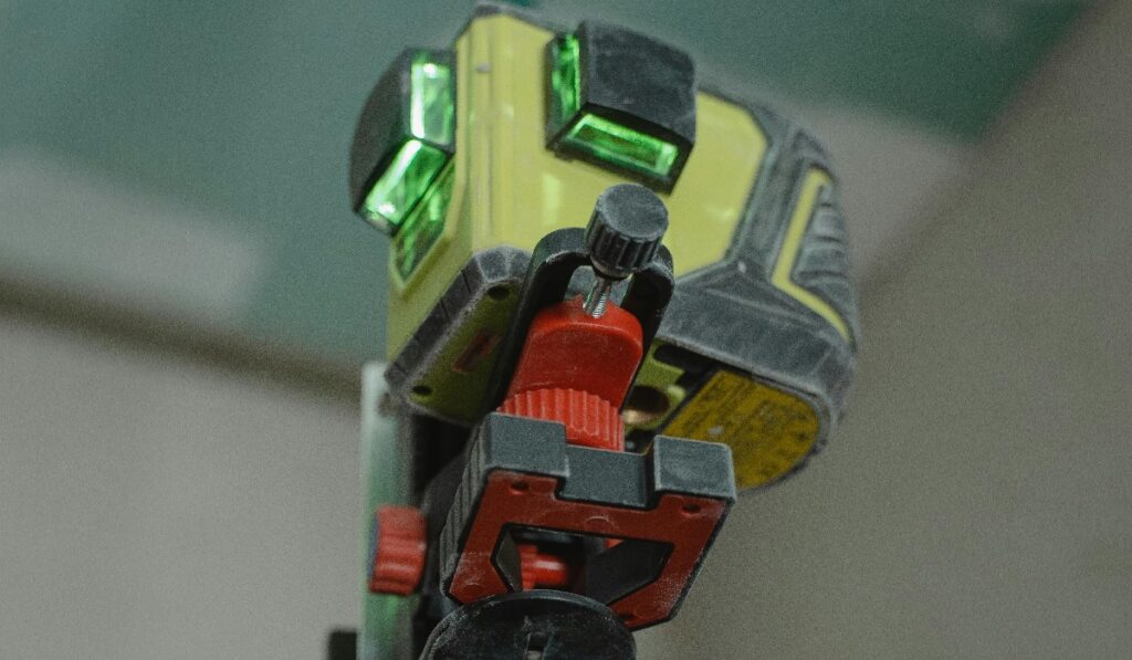 Paras linjalaser rakentamiseen