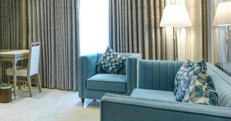 vuodesohvan puhdistus ja hoito