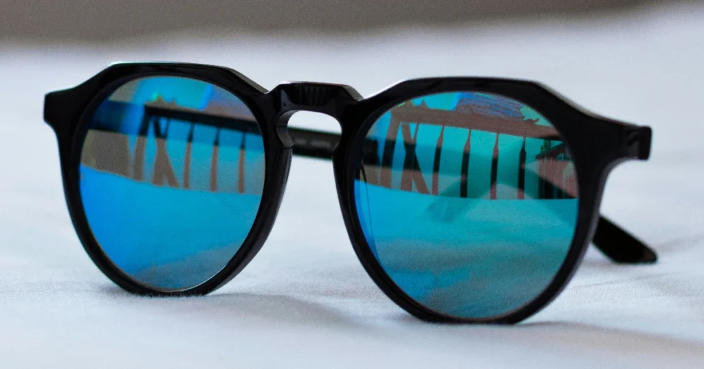 polarisoidut aurinkolasit