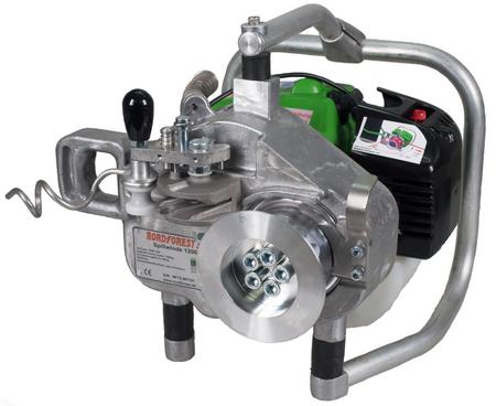 Nordforest 1200 polttomoottorivinssi