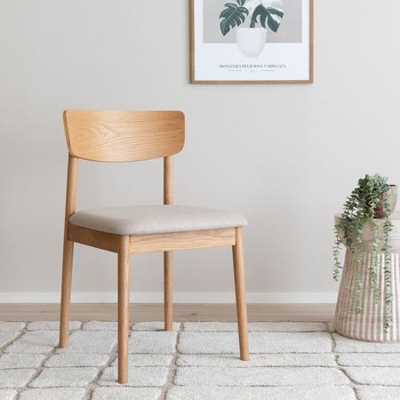 Alppi tuoli lakattu tammi, vaalea beige basel 24