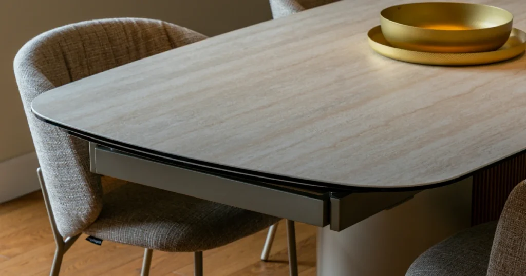 Paras puulevy pöytään testi